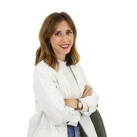 MIREIA GIL DE LA CRUZ